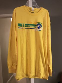 Brazil shirt 11 canarinho .. size large
