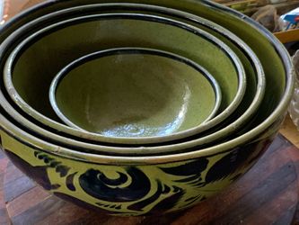 Wooden Nesting Bowls