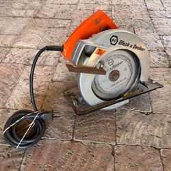 Black+Decker Electric 7 1/4” Circular Saw