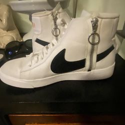 Nike Sneakers For Women Size 7M