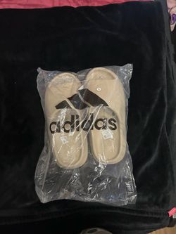 Yeezy Slides