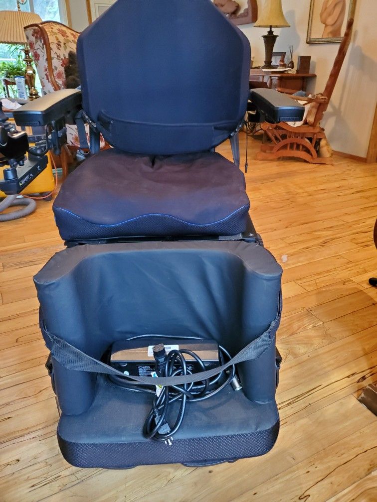 Pride Mobility Quantum Rehab Custom Wheelchair 