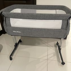 Mika Mickey Bed Side Baby Bassinet