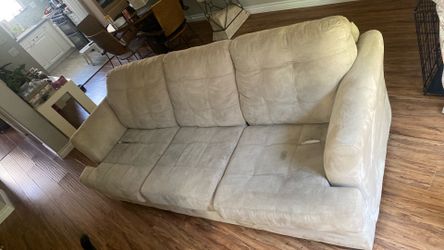 Free couch- 3 seater MUST PICK UP