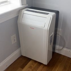 Air Conditioner | Sylvania SYL-08PE  