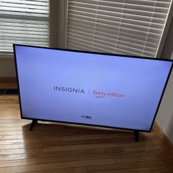 60” Insignia 4k Tv
