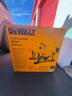 DeWalt 8-1/4" Table Saw DWE7485