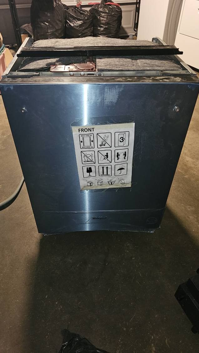 Whirlpool Dishwasher