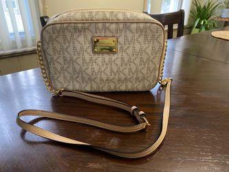 Michael Kors Crossbody Bag
