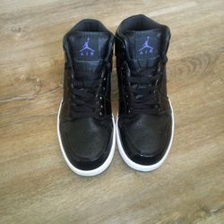 Jordan 1 Mid Se