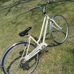 Schwinn " GATEWAY" LADIES 26 " Bicycle 