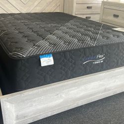 Bed Frame Dresser Mirror Quenn Size 