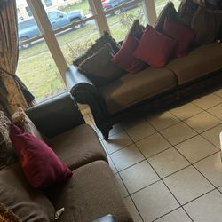 Couch And Loveseat Sillones