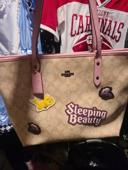 ***RARE ***COACH X DISNEY SLEEPING BEAUTY CITY ZIP TOTE SIGNATURE