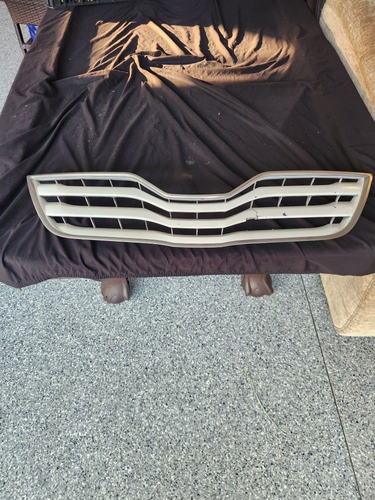 Toyota Camry Grill