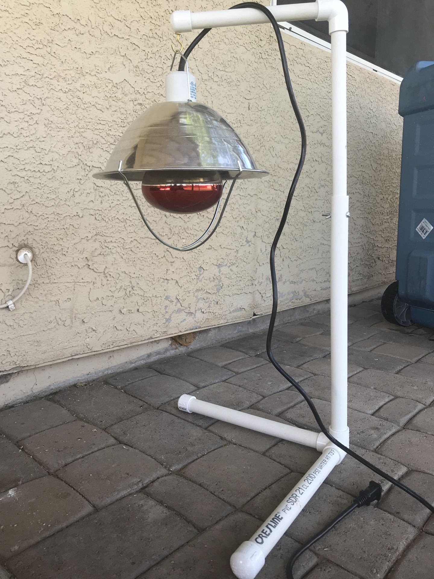 Chick Brooder Lamp with bulb and PVC stand.