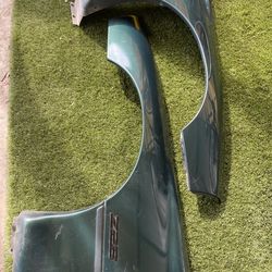 Chevrolet Camaro 1(contact info removed) Z28 Front Fender