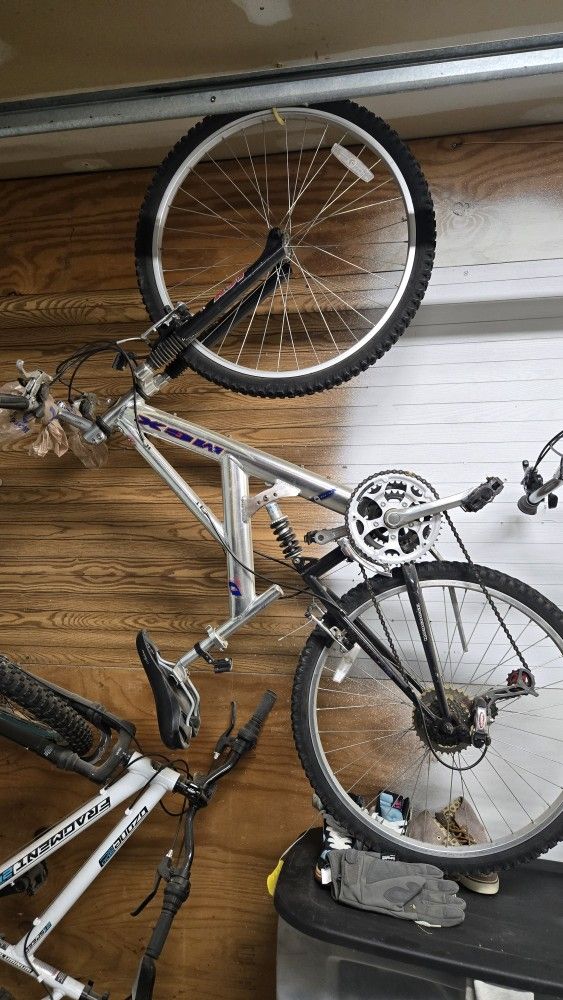 Mountain Bike