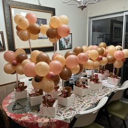 Balloon Center Pieces By Ashley 🎈