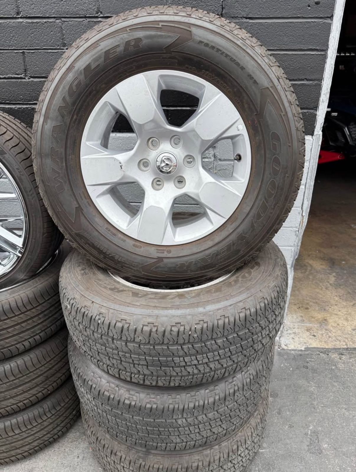 Dodge Ram OEM Wheels R18