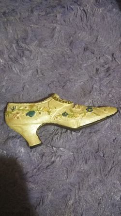 Vintage shoe magnet!