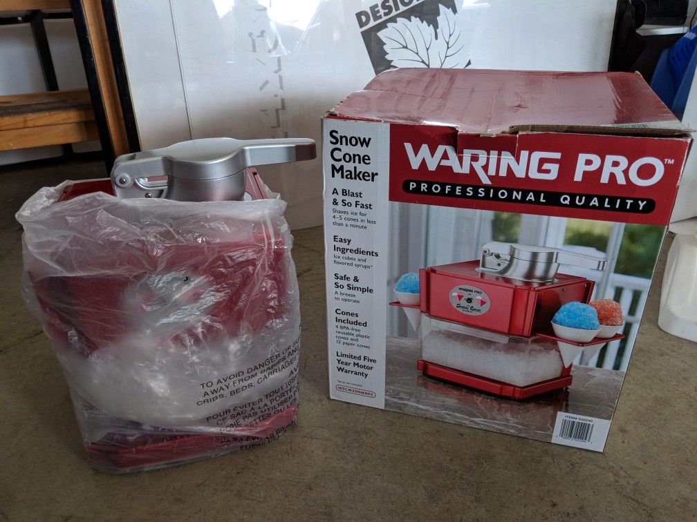 Waring Pro snow cone maker