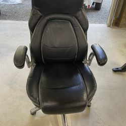 Leather Manager Rolling Chair