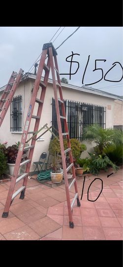 Excellent condition, 10 feet and more sizes available fiberglass Ladders