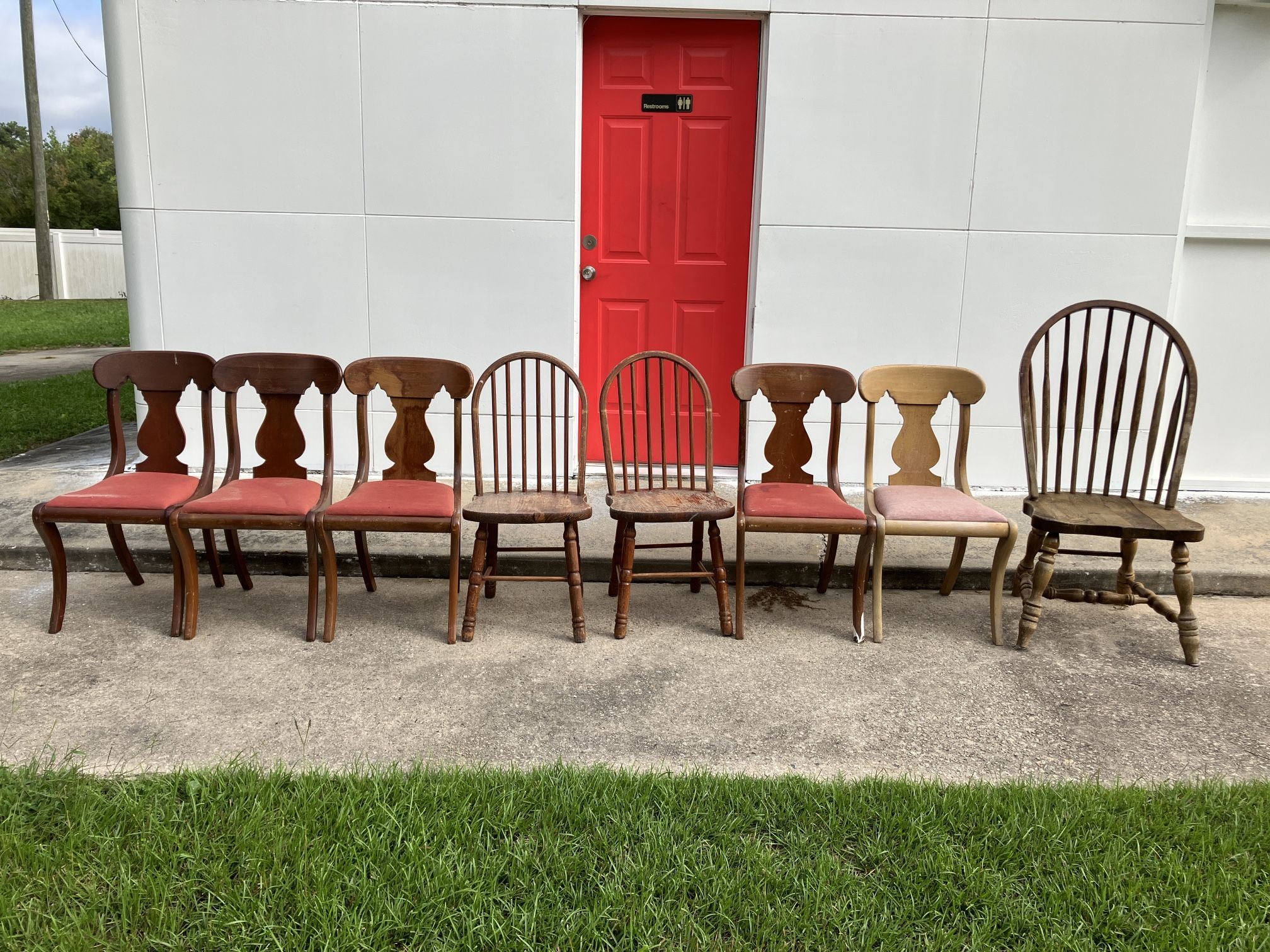 Table And Chairs For Sale 