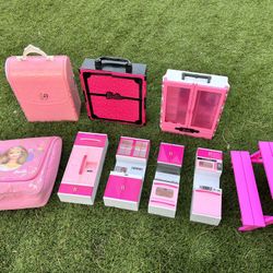 🎅🎄Toy Sale🎁 Set Of 9 Pieces Barbie Kitchen House Closet Bag
