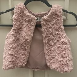 H & M Girls Faux Fur Vest 5T-6