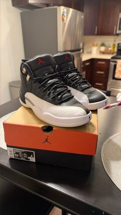 Jordan 12 retro 2022