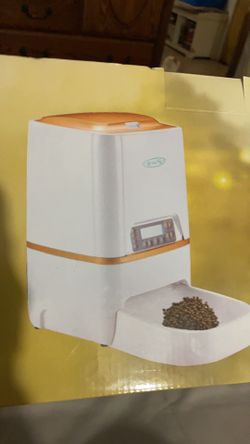 Automatic Pet Feeder