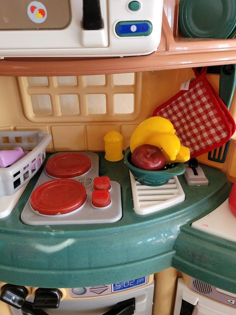 Gently Used Kitchen Children's Play Set With Extra Plastic Toys