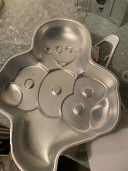 Boo Halloween cake pan