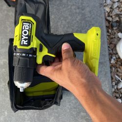 Ryobi Drill With Charger And Battery 