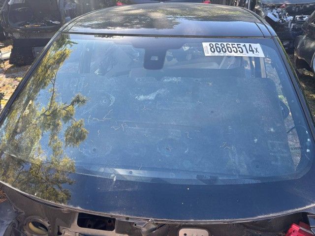 Windshield LAND ROVER RANGERROVER 2015