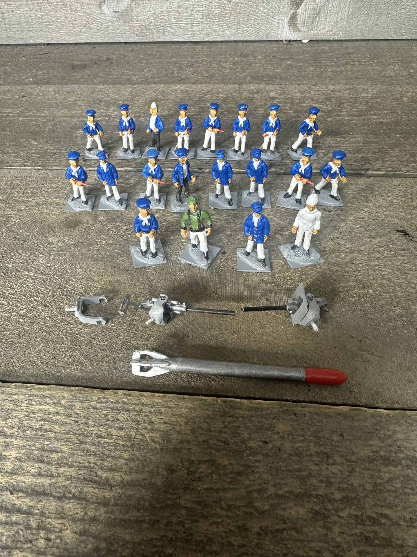 Vintage Lead Cast Navy Soldiers Lot Metal Hand Painted War Games Figures 3/4"