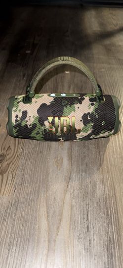 JBL CHARGE 6 CAMO
