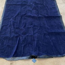 $10 Intex Inflatable Air Matress used once,size is feet by 77”