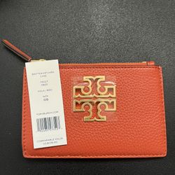 BRAND NEW Tory Burch Zip card case (color Kola)