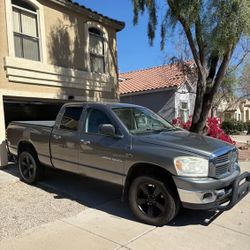 2007 Dodge Ram 1500 Quad Cab SLT Pickup 4D 6 1/4 Feet