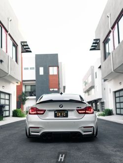 PSM STYLE (HIGH KICK) CARBON FIBER TRUNK LIP / SPOILER - BMW F82 / F83 M4