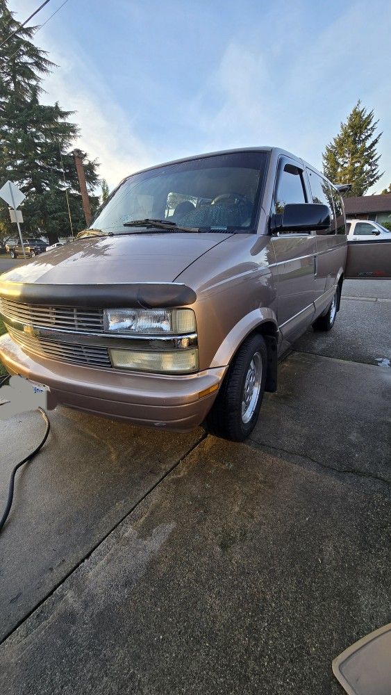 2003 Chevrolet Astro for Sale in Auburn, WA - OfferUp
