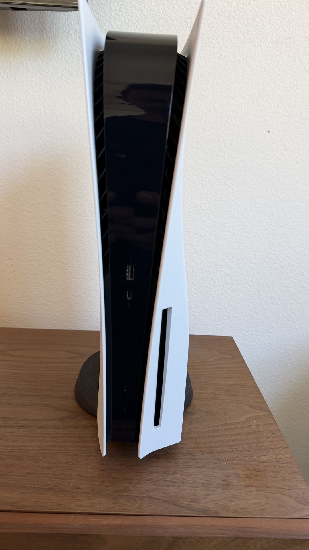 PlayStation PS5, 2 Controllers, 3 Games, Blu-ray’s, Mint