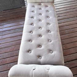  Bench with Arms, Velvet End of Bed Bench for Bedroom, Light Grey Button Tufted for Entryway, Hallway, Foot Rest
