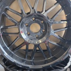 22 INCH RIMS $200