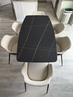 City Furniture Dinning Table and Chairs