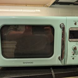 Retro Microwave 