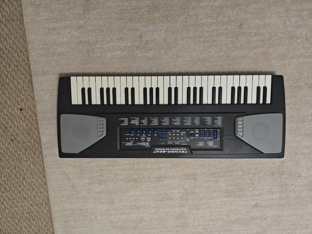 Techno-beat electronic keyboard